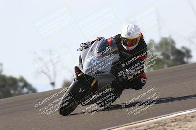 media/Nov-02-2025-Lets Ride (Sun) [[f7a3caa734]]/B Group/1120am (Turn 2 Inside)/